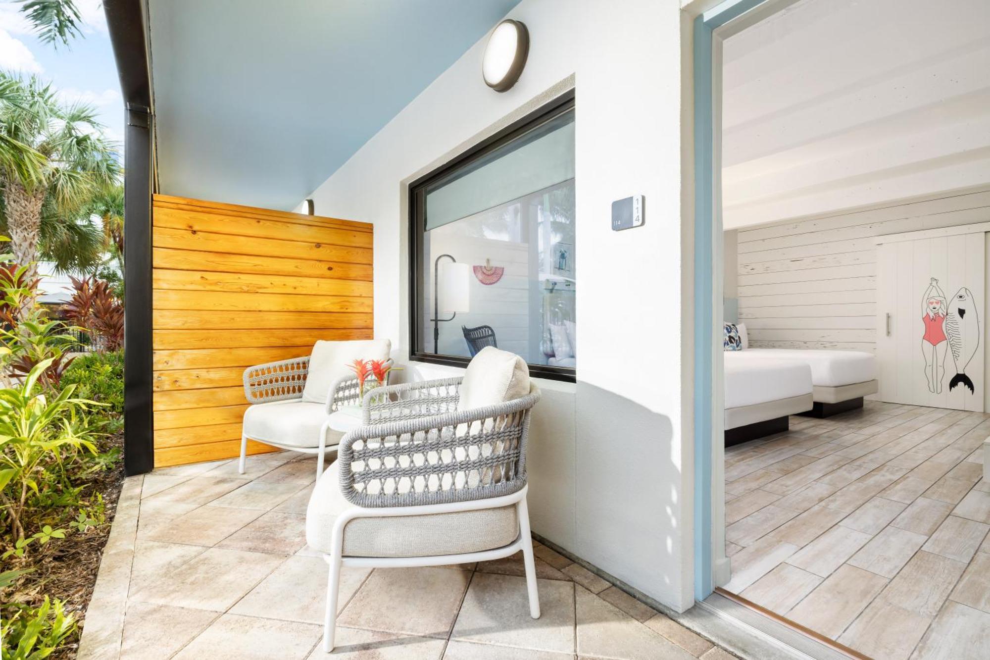 Blue Flamingo Hotel 4*